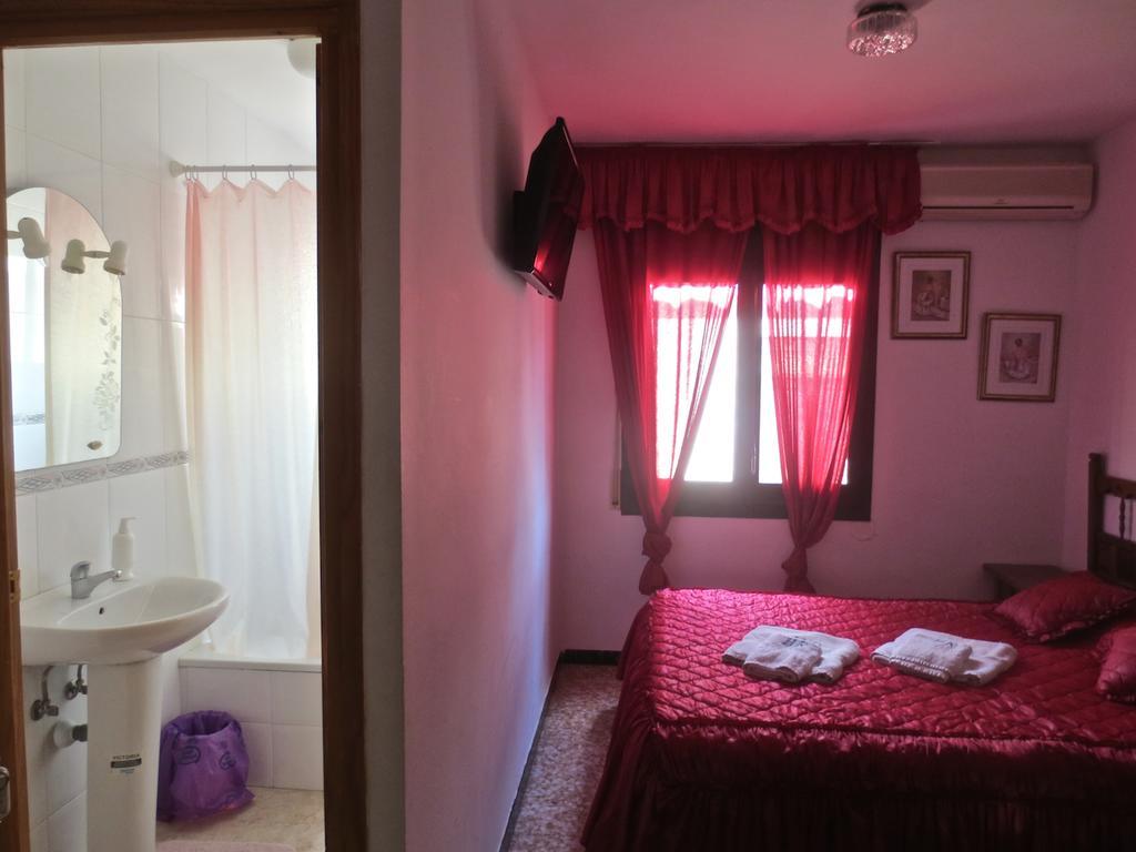 Hostal Roca Fayon Phòng bức ảnh